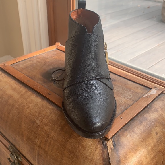 Rebecca Minkoff Saachi Black Leather Ankle Booties   6.5 - Picture 4 of 8